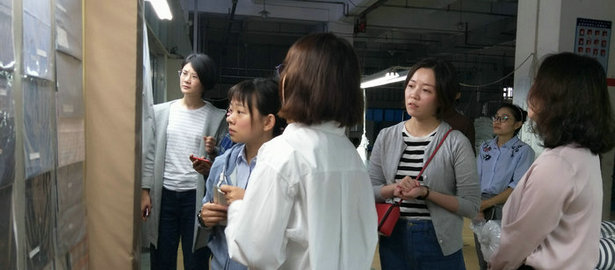 無印良品公司員工前來劉潭服裝參觀考察學習